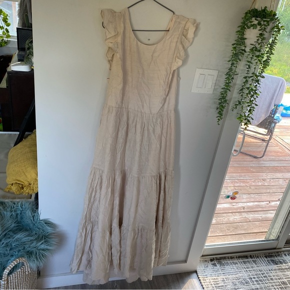 Express Tiered Ruffle Cutout Back Maxi Dress Size XL NWT Feminine - Picture 2 of 15